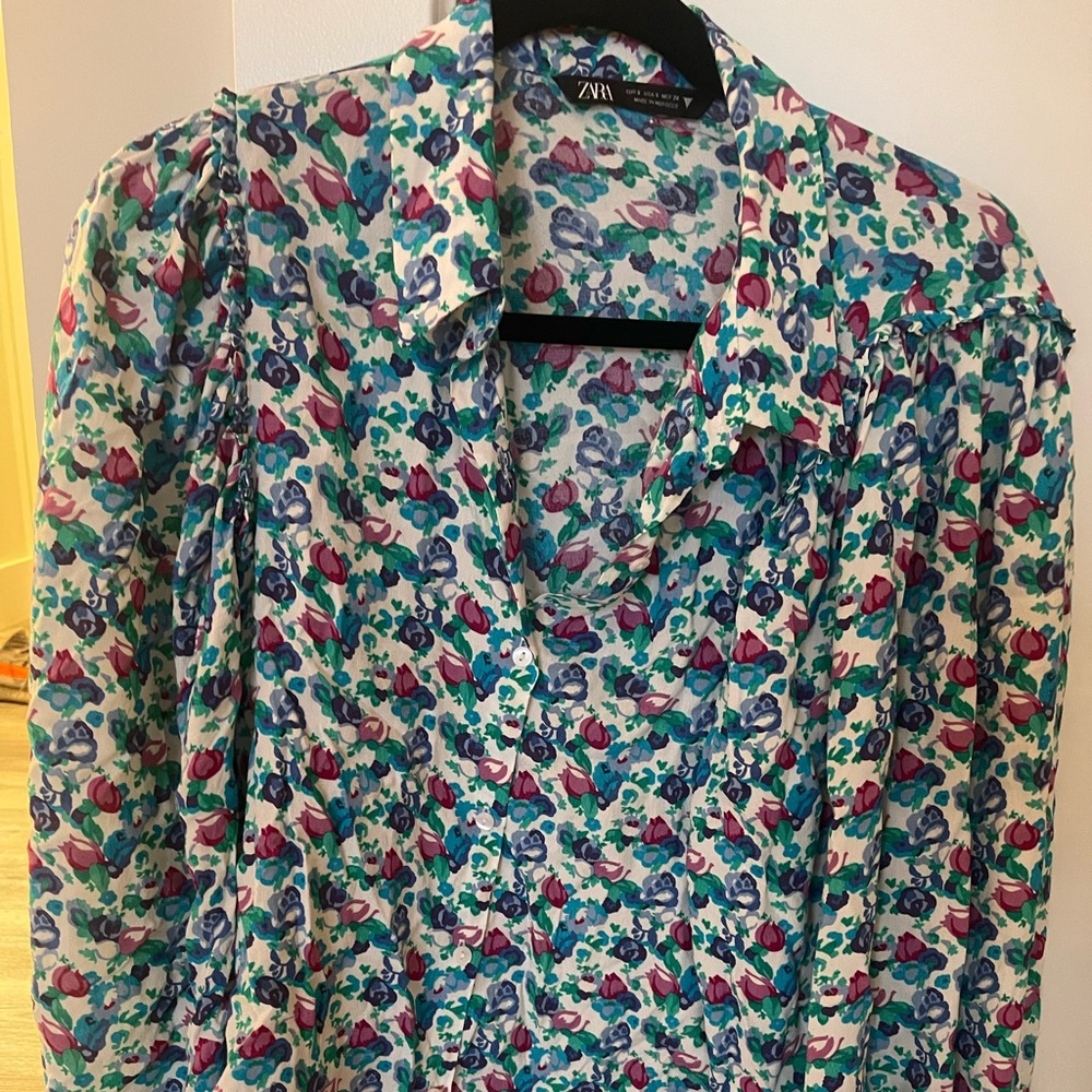 Zara floral blouse